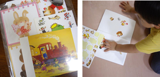 プレゼント・早速プレゼントに夢中